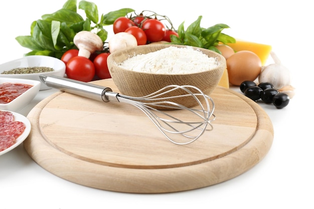 Stół z przygotowanymi składnikami